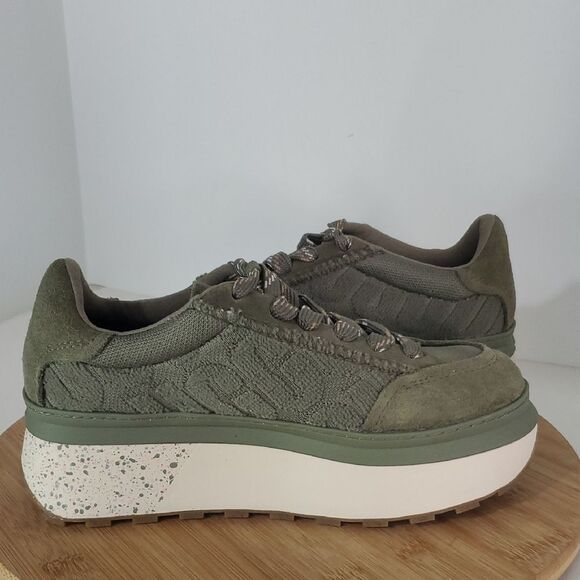 UGG Marin Lace Logo Platform Sneaker Olive Green Women's Size 7 NWOB - Picture 6 of 10